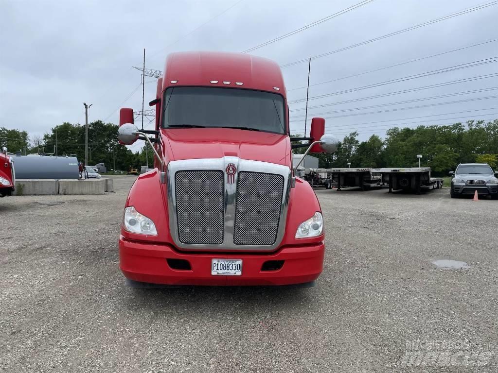 Kenworth T 680 Vetopöytäautot