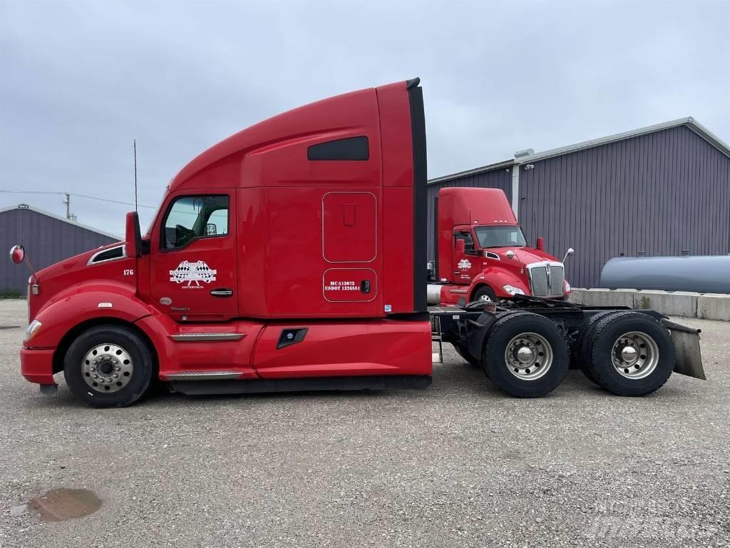 Kenworth T 680 Vetopöytäautot