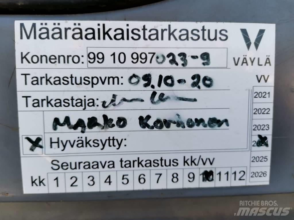 Volvo EW 180 B Pyöräkaivukoneet