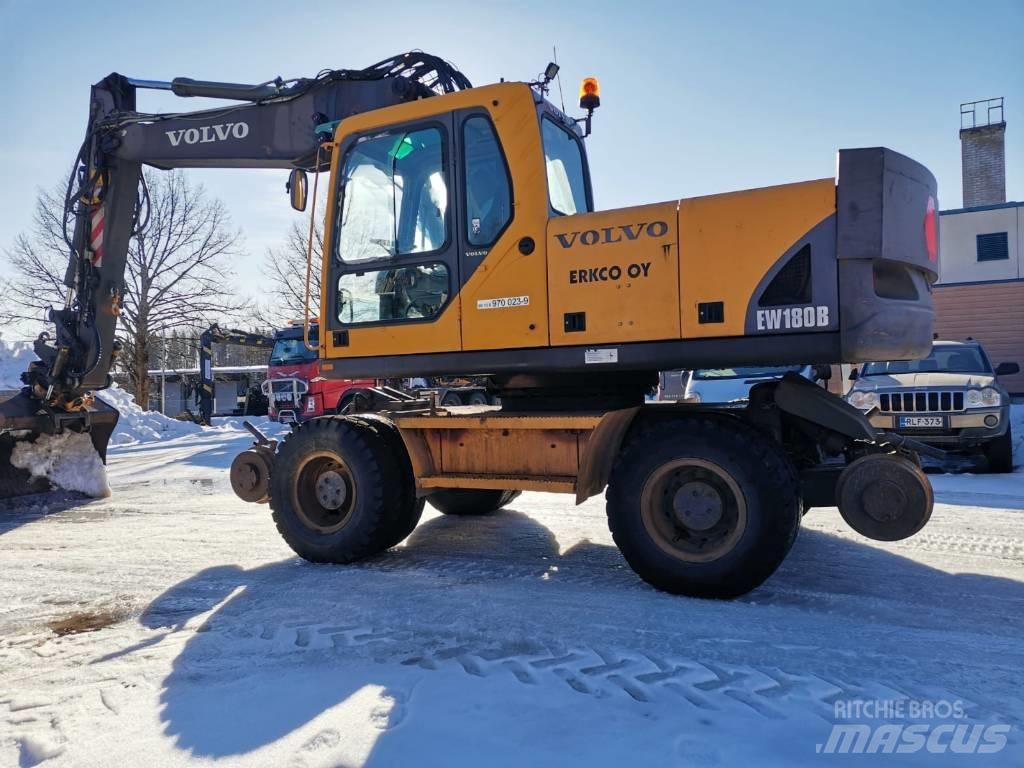 Volvo EW 180 B Pyöräkaivukoneet