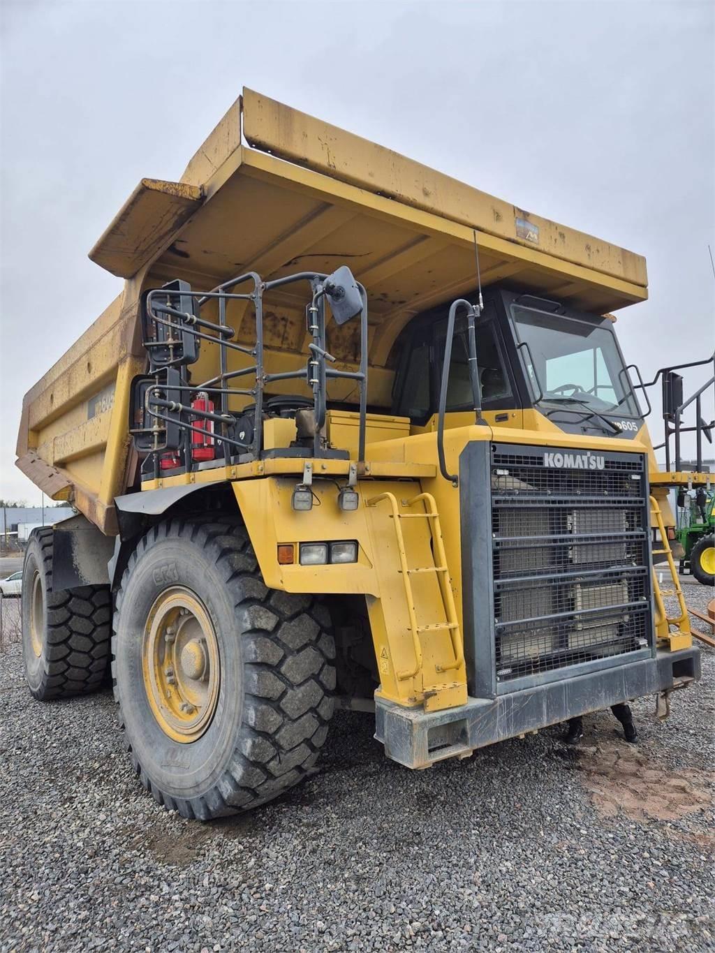 Komatsu HD605 Dumpperit