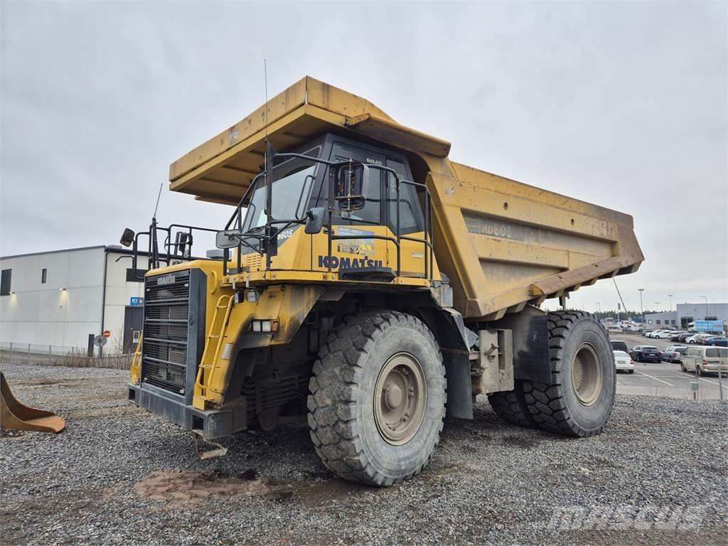 Komatsu HD605 Dumpperit