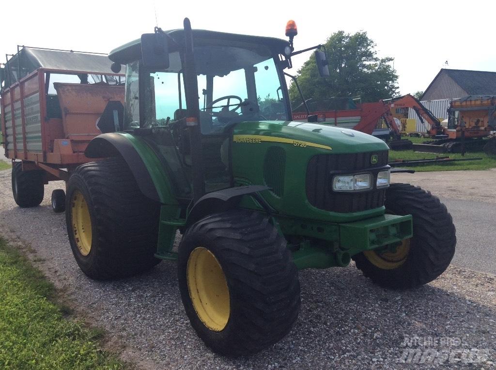 John Deere 5720 Traktorit