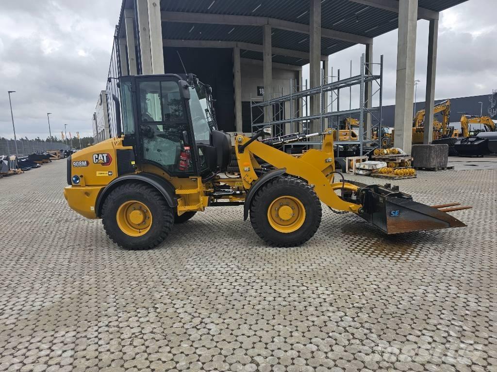 CAT 908 M Pyöräkuormaajat
