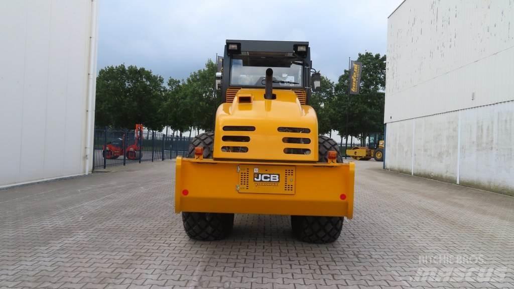 JCB VM166D Yksivalssijyrät