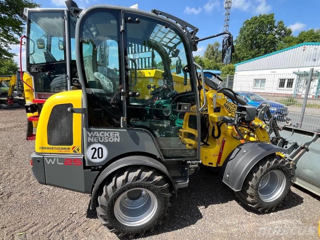 Wacker Neuson WL 25 Pyöräkuormaajat