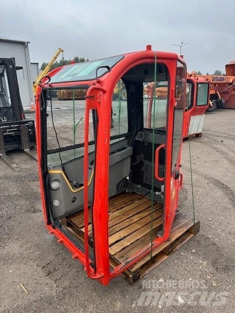 Volvo ECR 88 D Ohjaamo ja sisusta