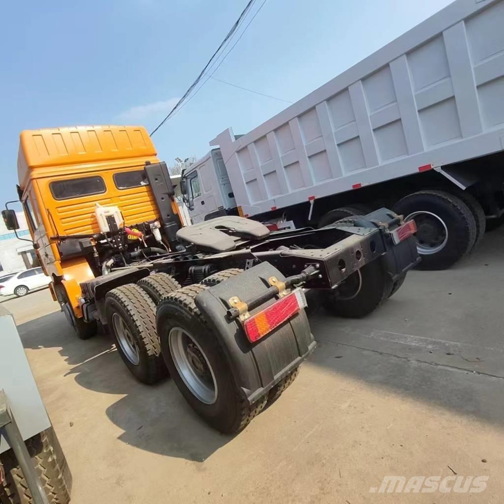 Shacman F3000 6x4 Vetopöytäautot