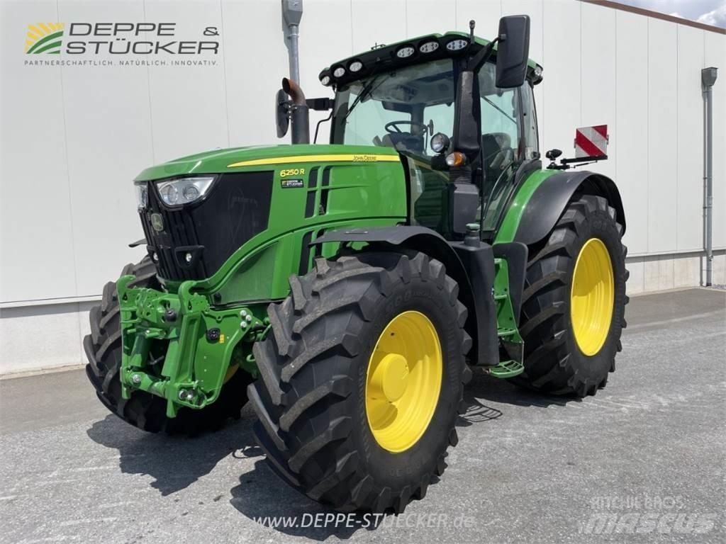 John Deere 6250R Traktorit