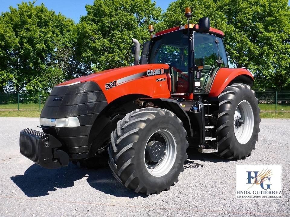 Case IH Magnum 260 Traktorit