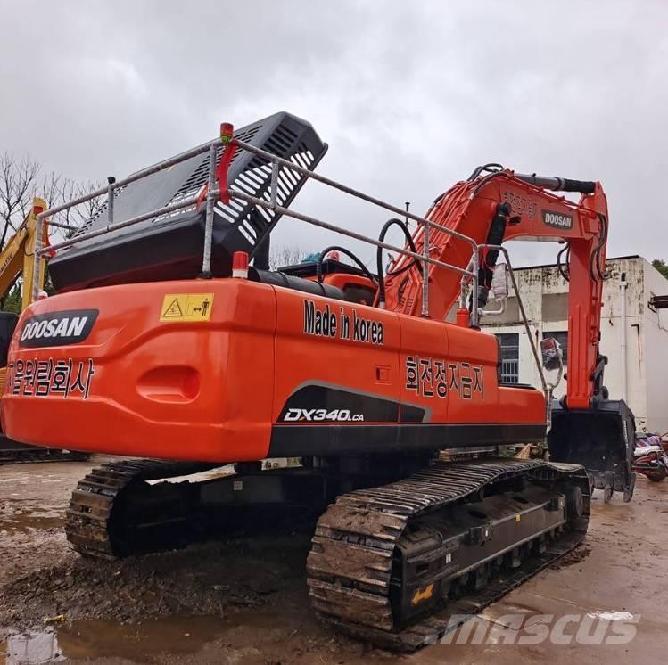 Doosan DX 340 LC Telakaivukoneet