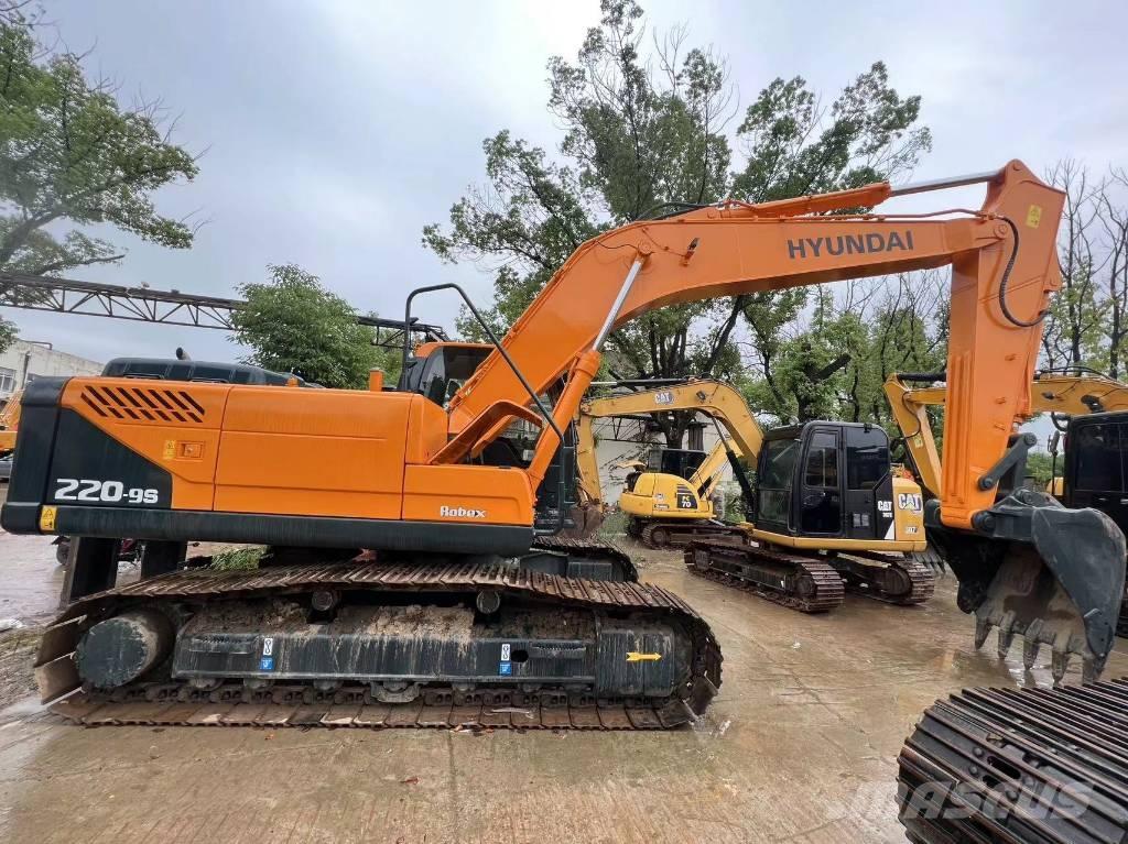 Hyundai 220LC-9S Telakaivukoneet