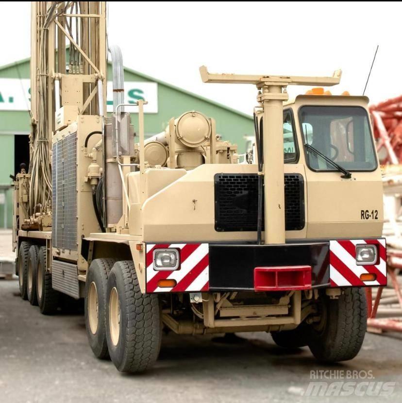 Atlas Copco RD20 III Kuorma-auto porauskalustolla