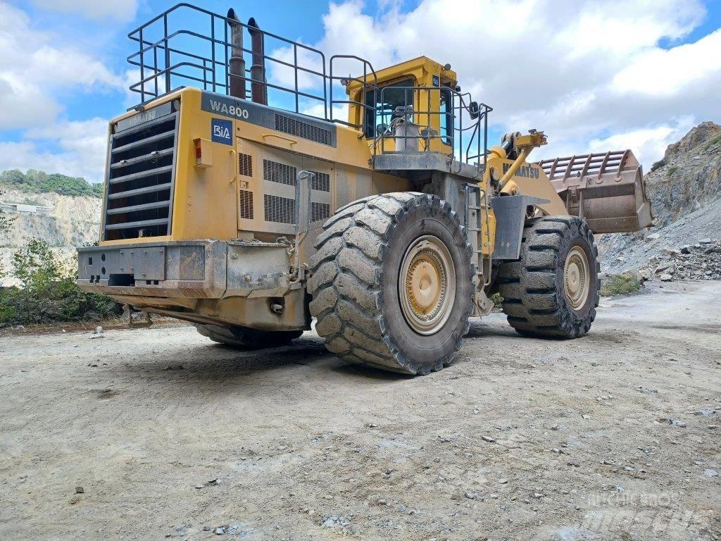 Komatsu WA800-3 Pyöräkuormaajat