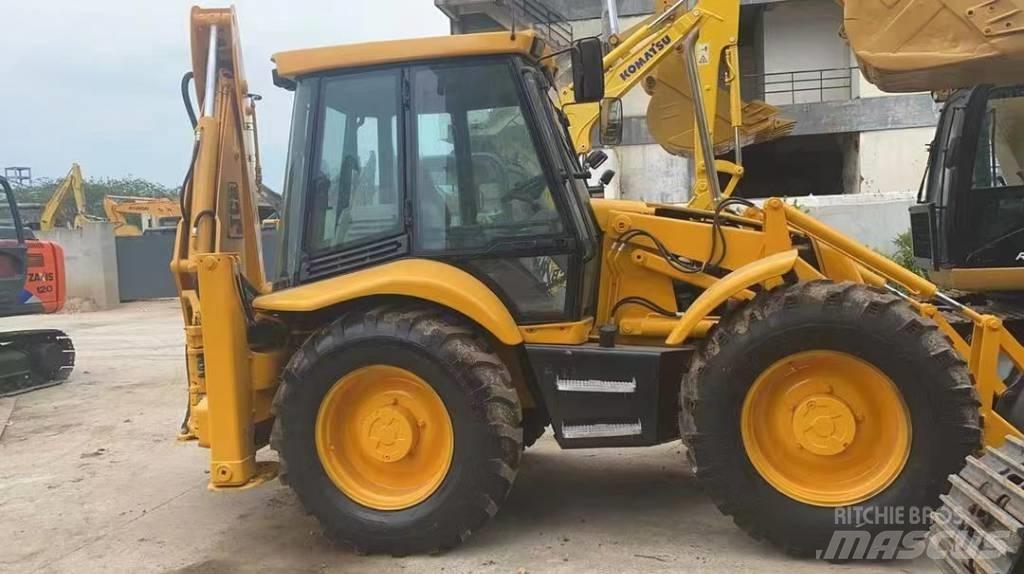 JCB 4 CX Kaivurikuormaajat