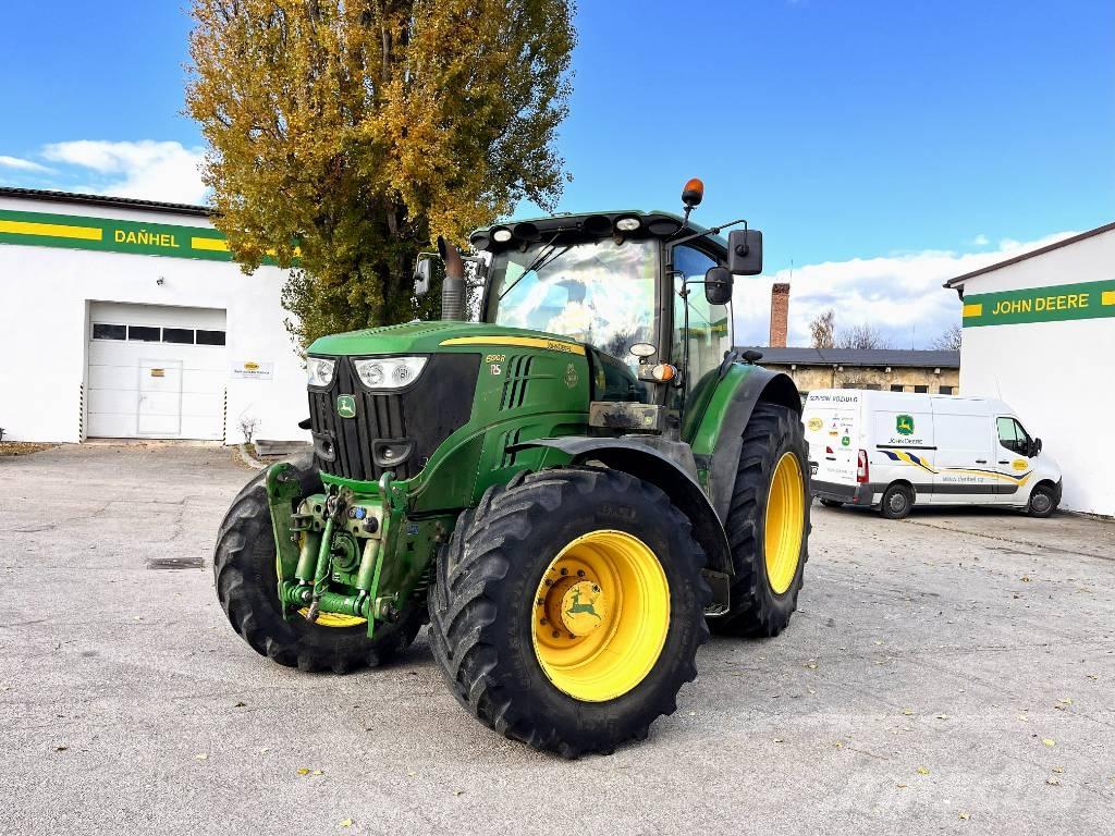 John Deere 6190 R Traktorit