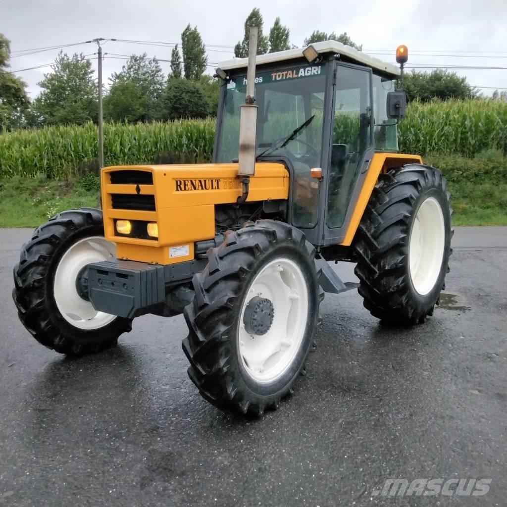 Renault 751 4s Traktorit