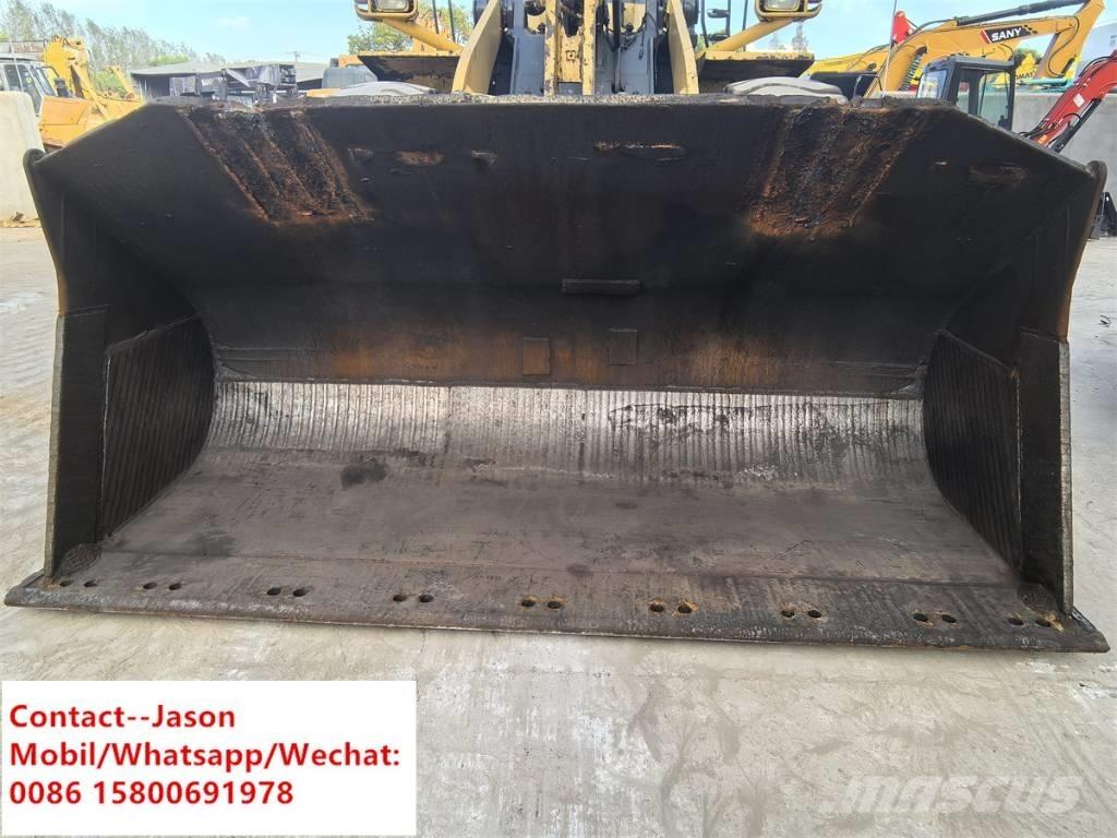 Komatsu WA 470-6H Pyöräkuormaajat