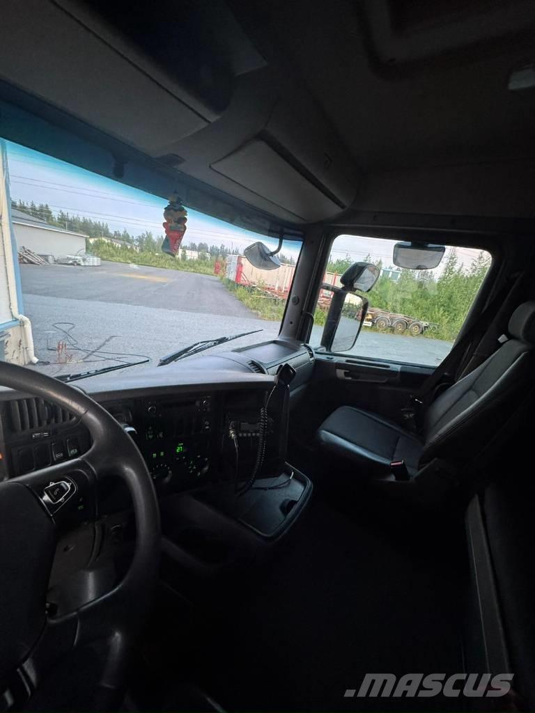 Scania R 420 Vetopöytäautot