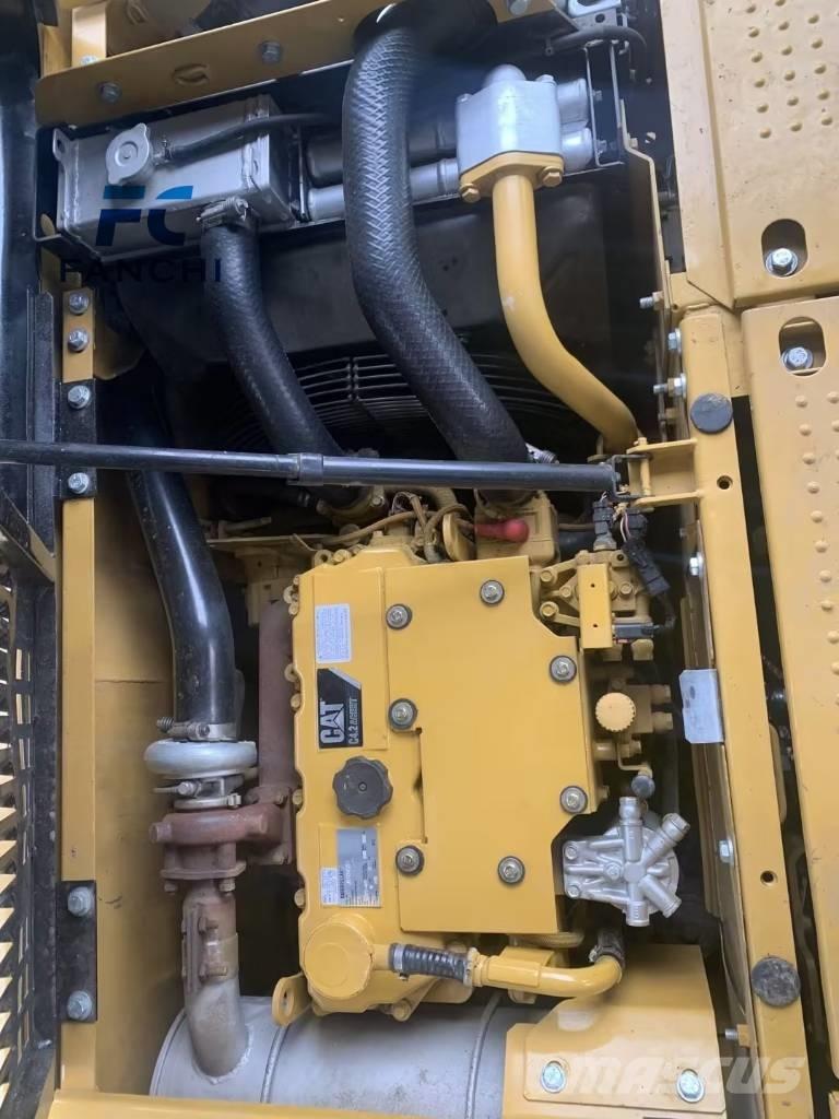 CAT 312 D Telakaivukoneet