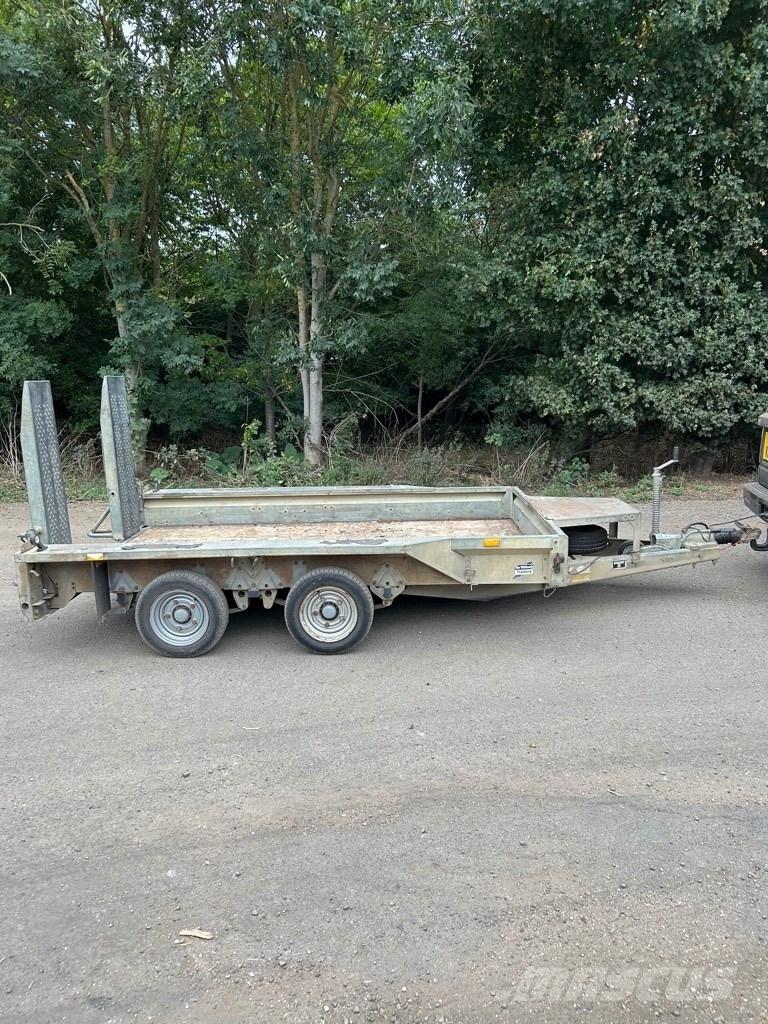 Ifor Williams GX 106 Kevyet peräkärryt