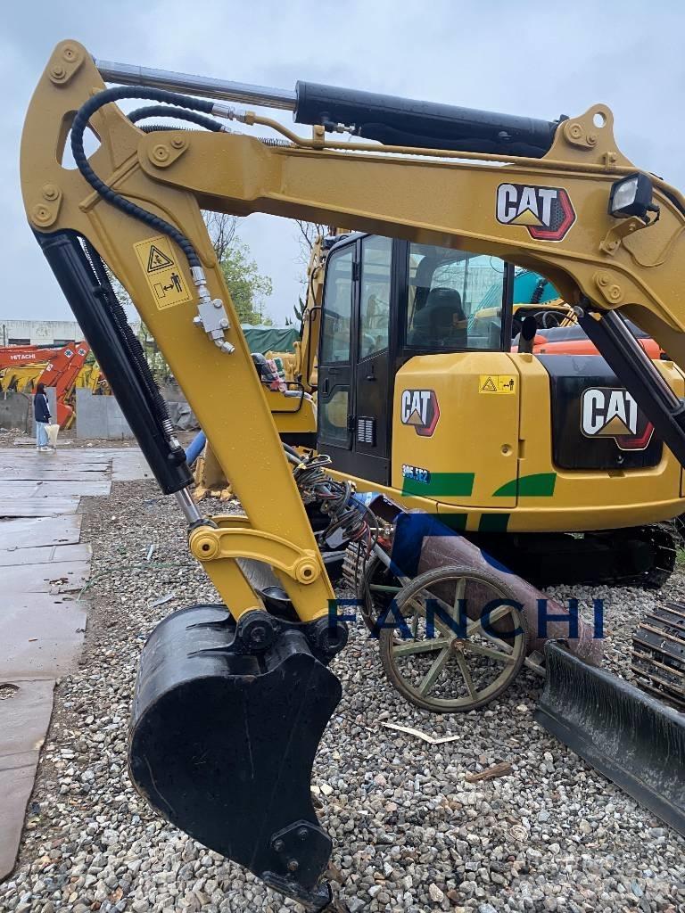 CAT 303.5E Minikaivukoneet < 7t