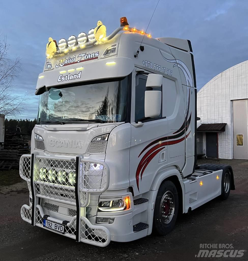 Scania R 450 A4X2LB Vetopöytäautot