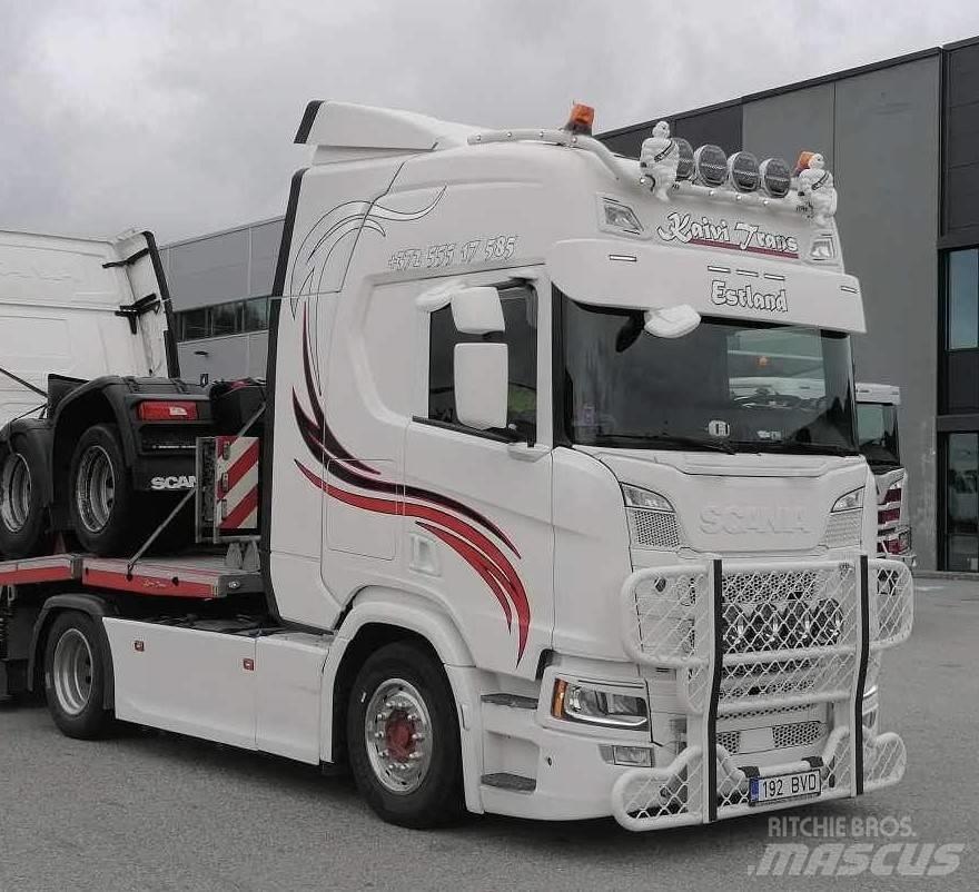 Scania R 450 A4X2LB Vetopöytäautot