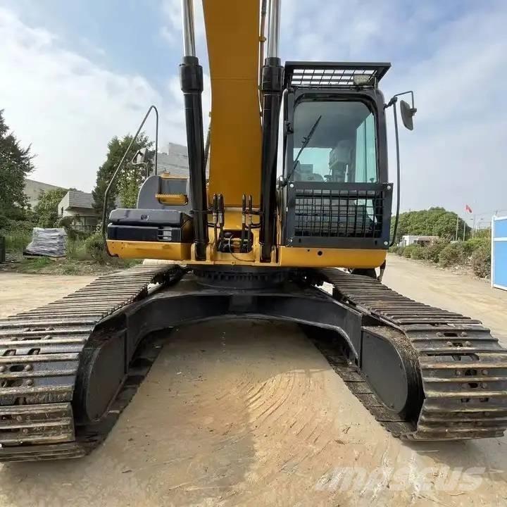 CAT 330D Telakaivukoneet