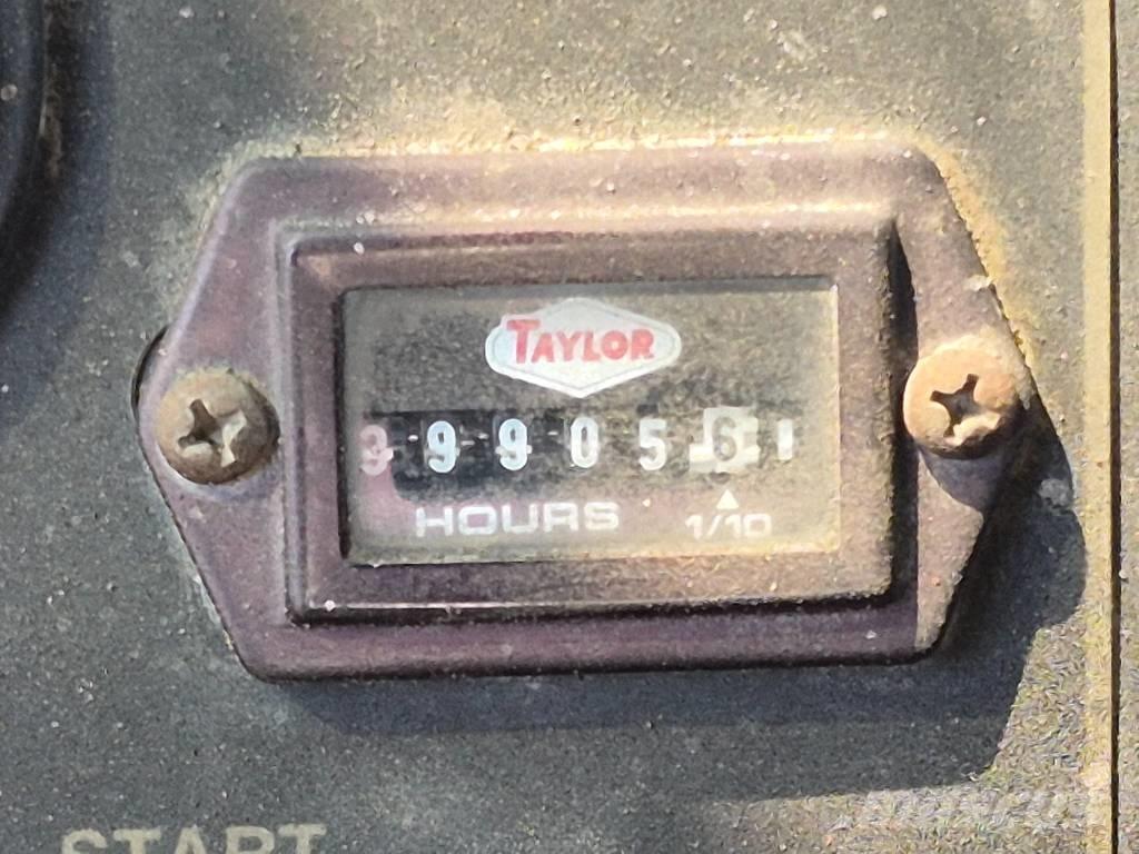 Taylor TX300S Muut haarukkatrukit