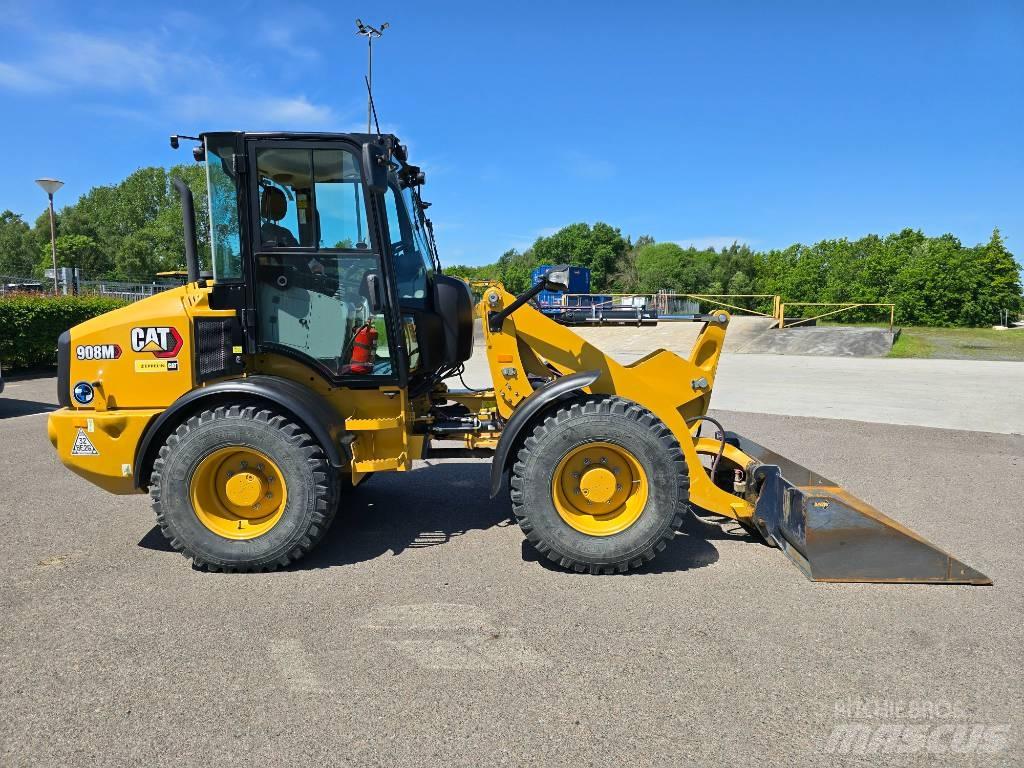 CAT 908 M Pyöräkuormaajat