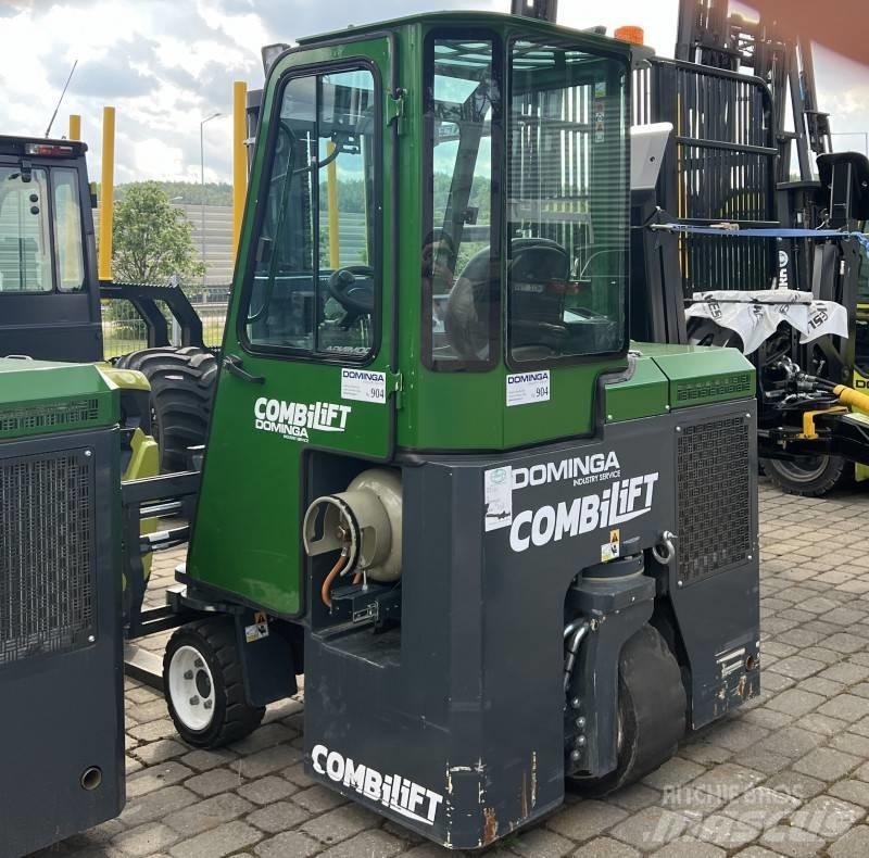 Combilift CB2500 Nelitietrukit