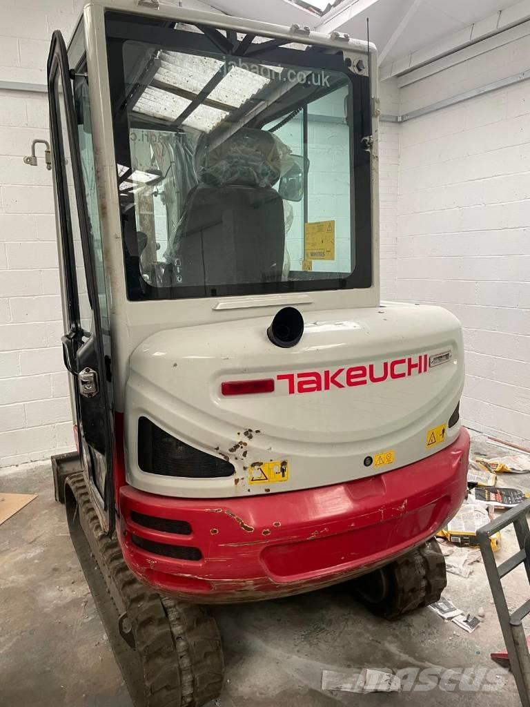 Takeuchi TB 230 Minikaivukoneet < 7t