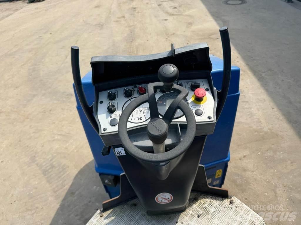 Bomag BW 100 AD-5 Tandemjyrät