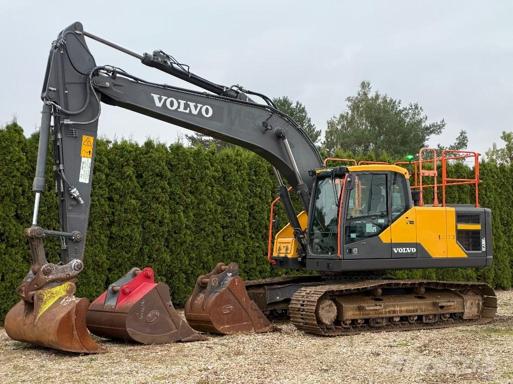Volvo EC 220 EL Telakaivukoneet