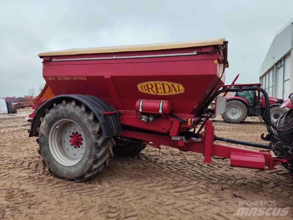 Bredal F10 Lannoitteenlevittimet