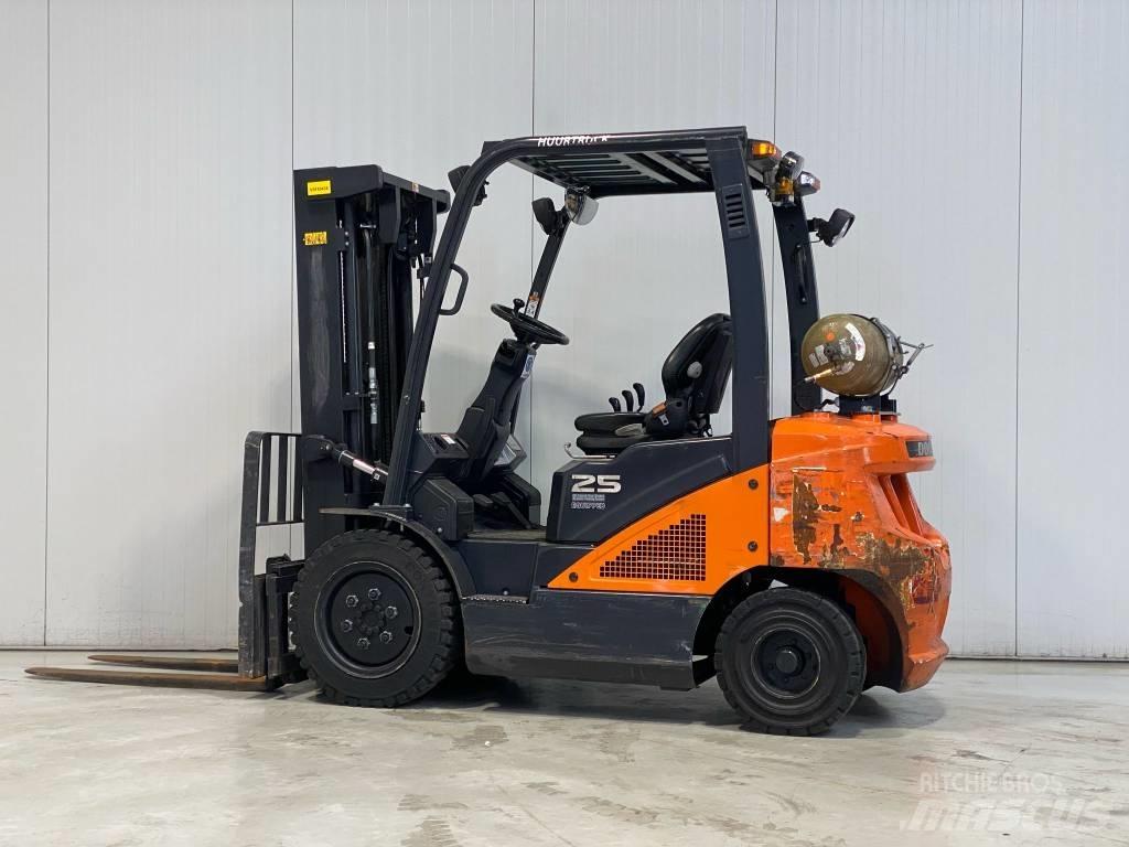 Doosan G25N-7 Nestekaasutrukit