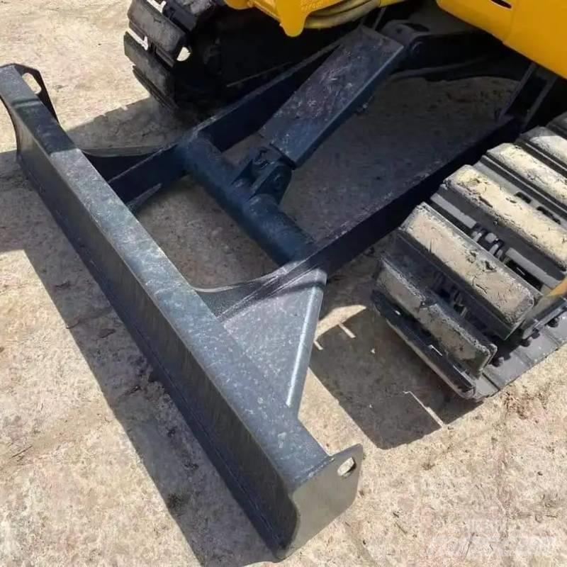 Komatsu PC30 Minikaivukoneet < 7t