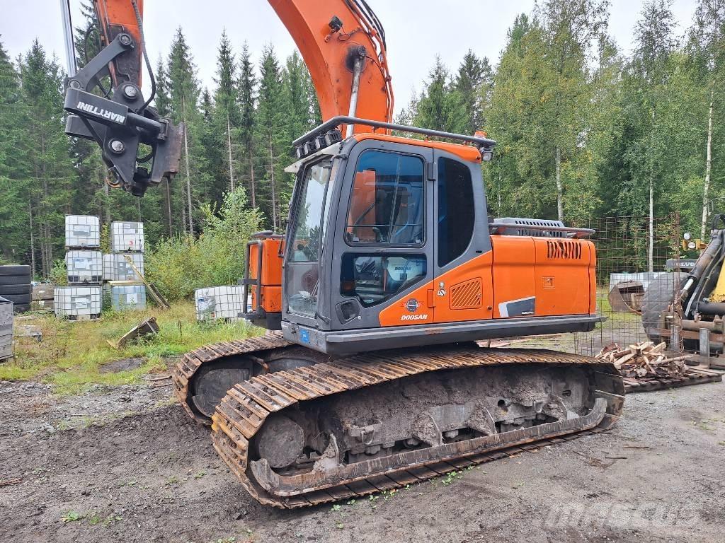 Doosan DX 180 -5 Telakaivukoneet