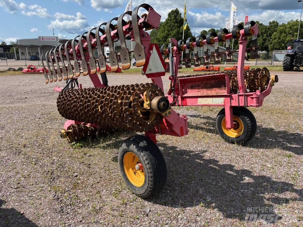 Väderstad ROLLEX 620 Jyrät