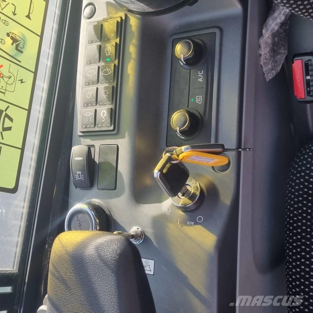  Delevon DX27-Z Minikaivukoneet < 7t