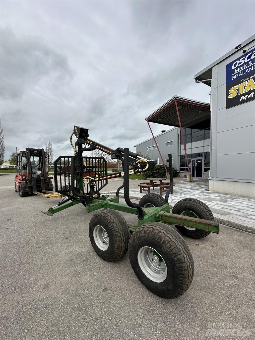 Farma CT 4,6-7 Metsäperävaunut