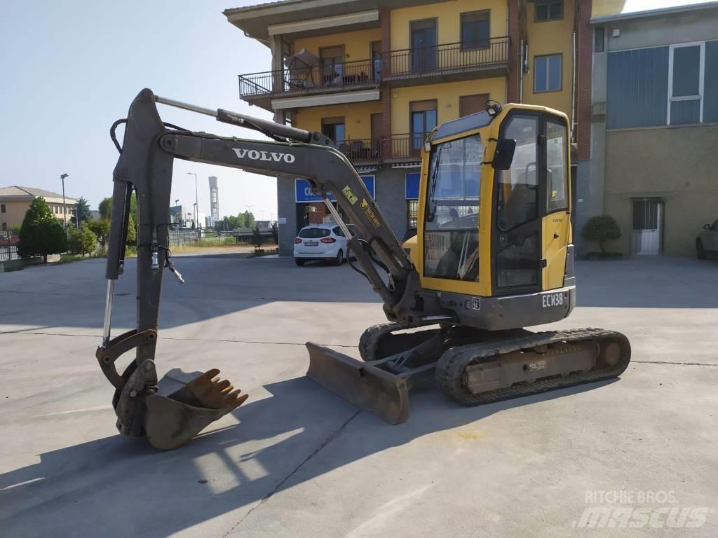 Volvo ECR 38 Minikaivukoneet < 7t