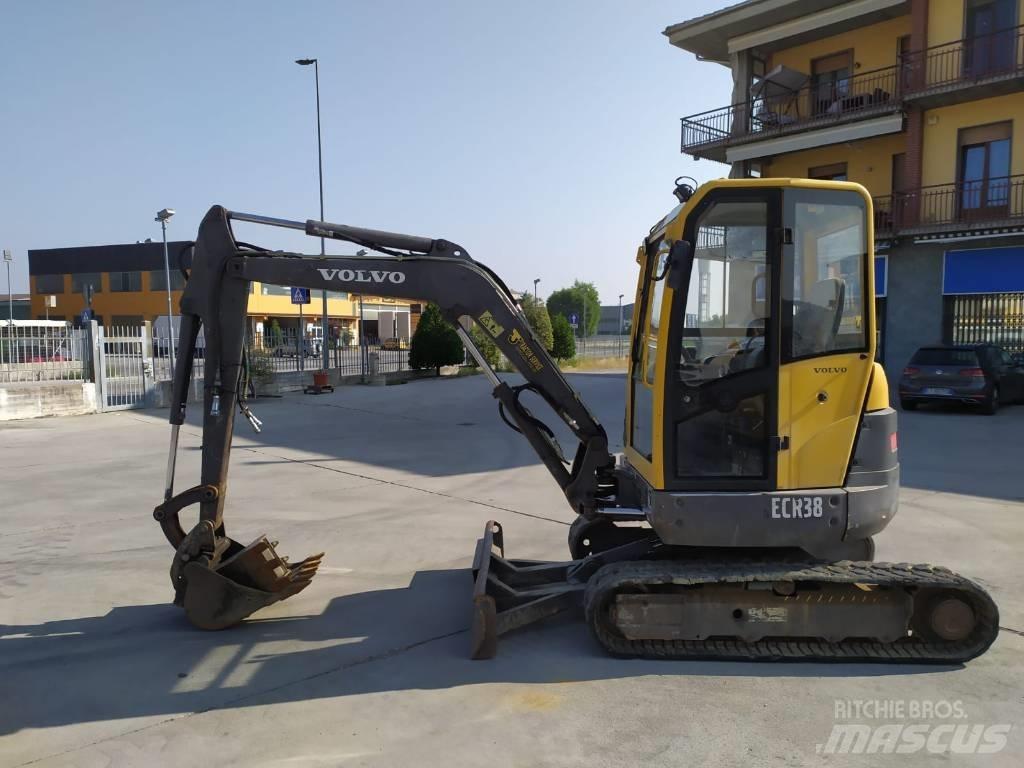 Volvo ECR 38 Minikaivukoneet < 7t