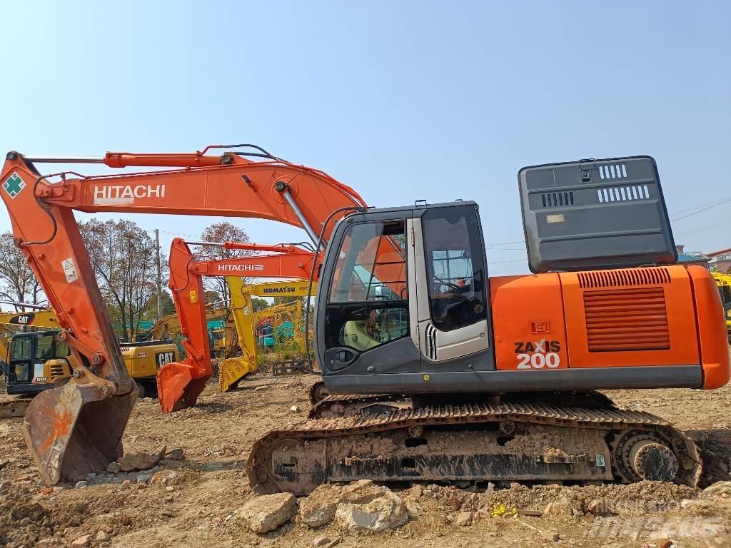 Hitachi ZX 200 Midikaivukoneet 7t - 12t