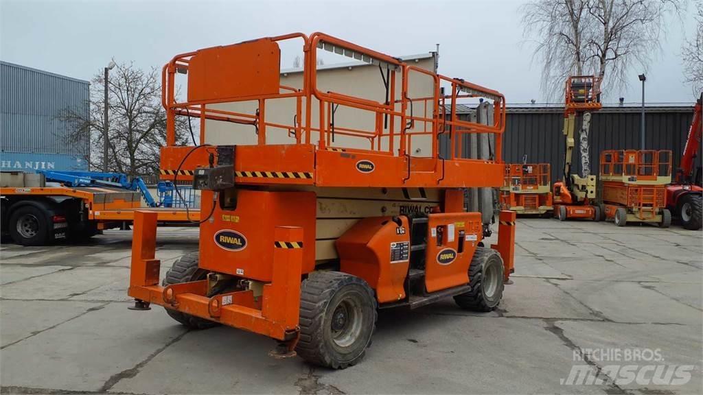 JLG 4394RT Saksilavat