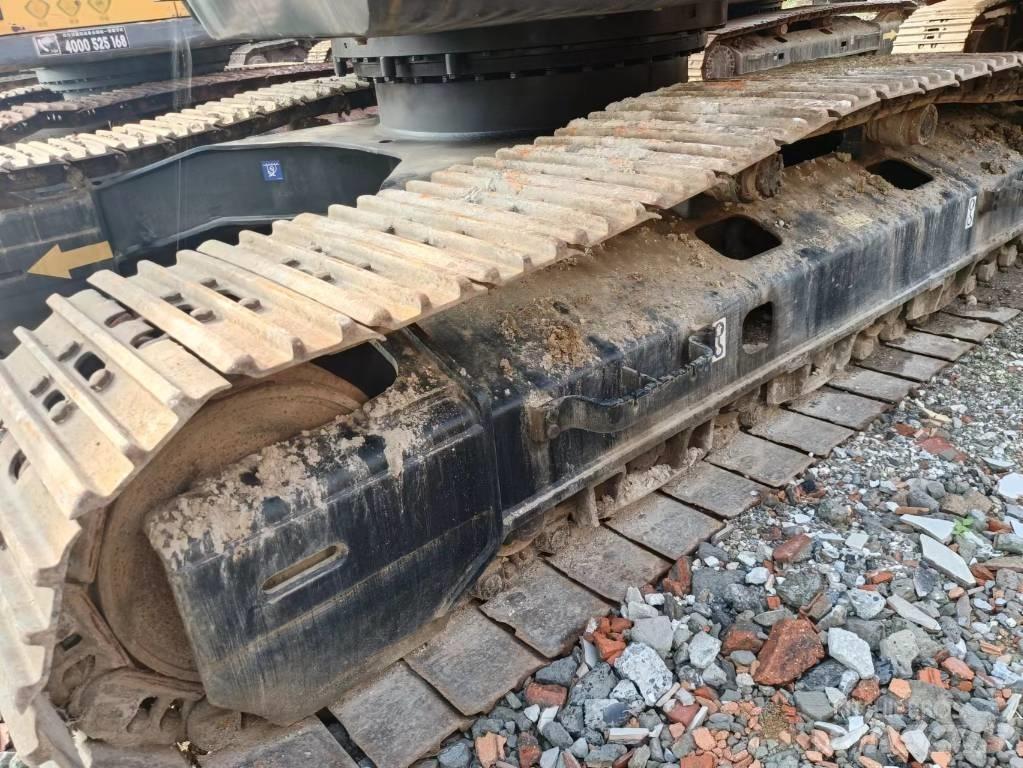 Hitachi ZX 250 LC Telakaivukoneet