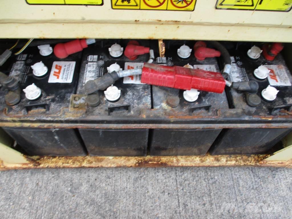 JLG 6RS (765) Saksilavat