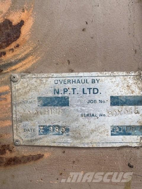 CAT D 6 D Telaketjupuskutraktorit