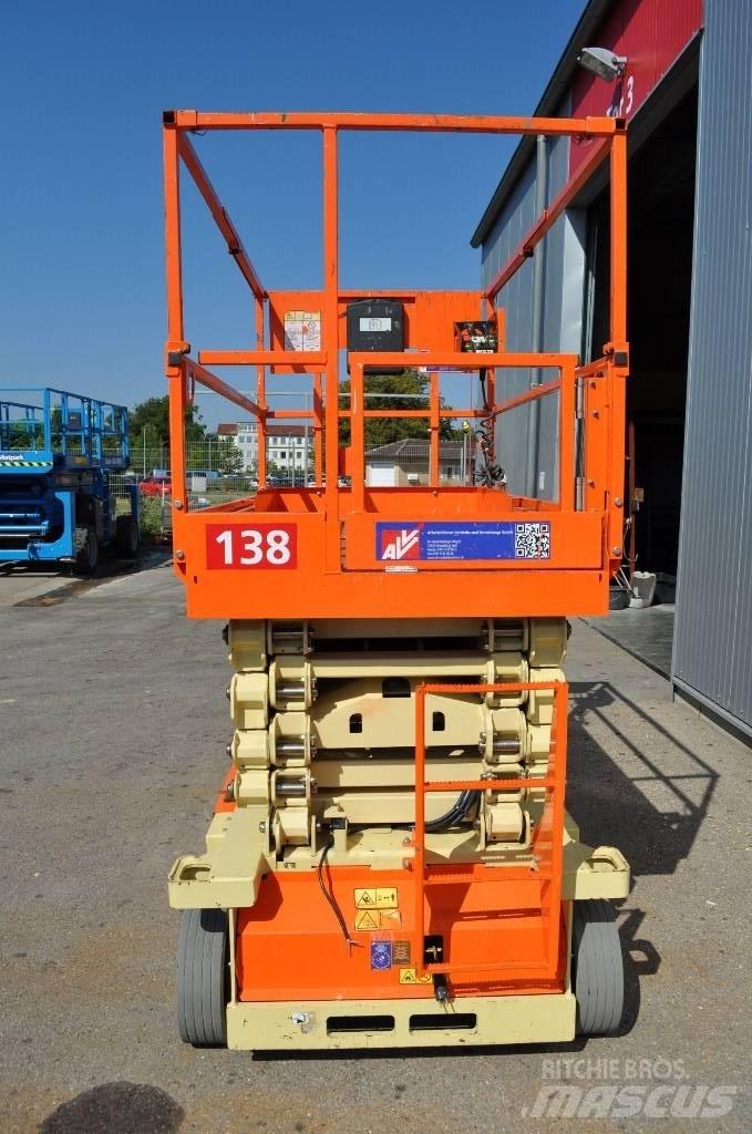 JLG 10 RS Saksilavat